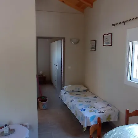 Prázdninový dům Avocado House Finikounda