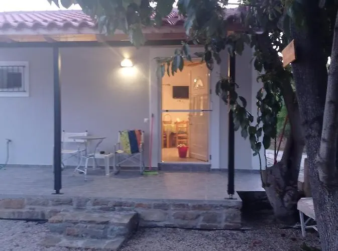 Avocado House Holiday home Finikounta