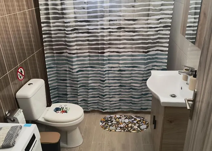 Holiday home Avocado House Finikounta