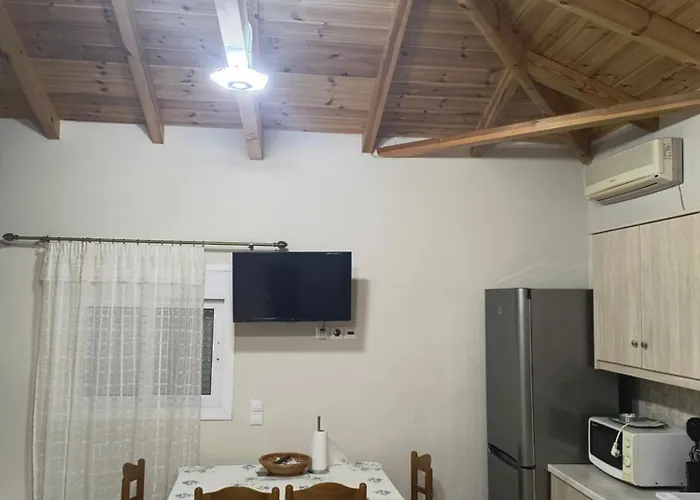 Avocado House Holiday home *